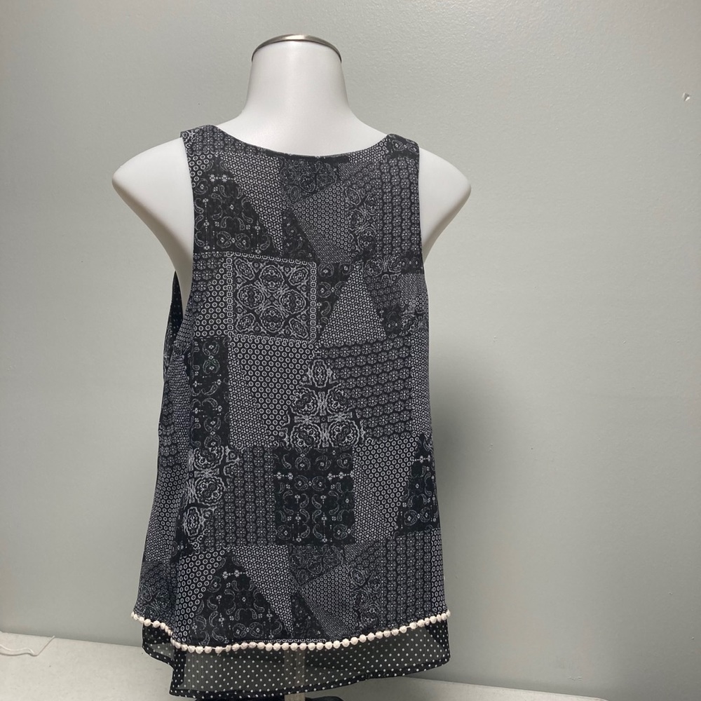 Living Doll Flowy Black & White Sexy Tank S - Picture 2 of 5